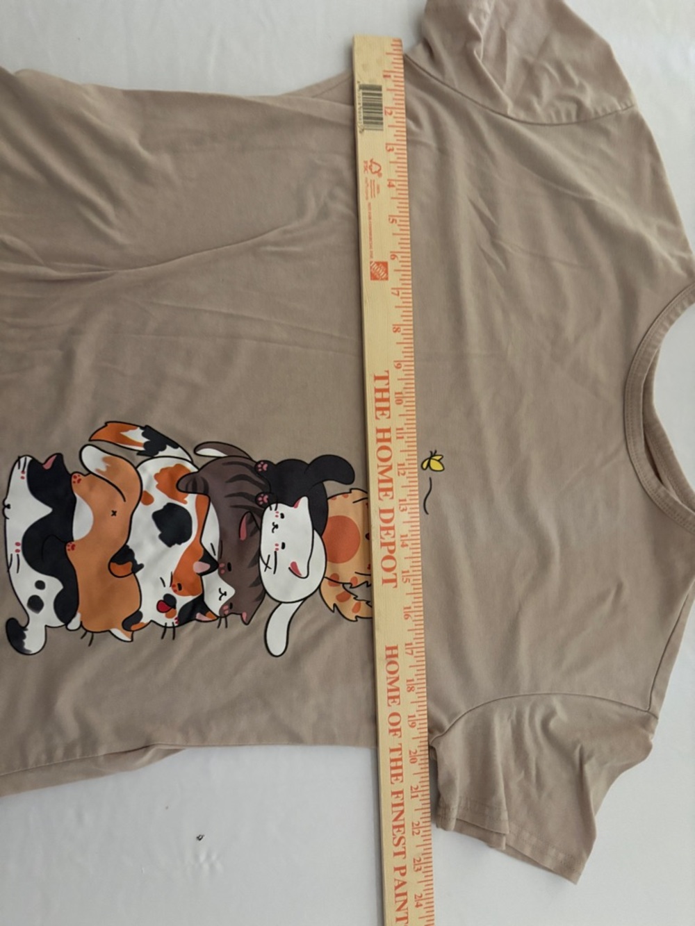 Cat Stack Graphic Tee & Cutoff Jean Shorts ~ Small Shirt & Medium Jean Shorts - Picture 3 of 15